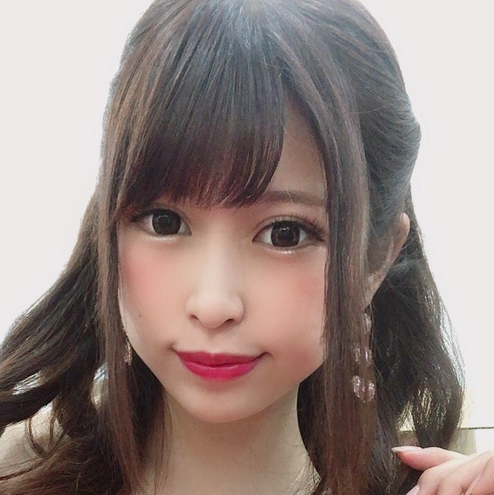 有冈美羽